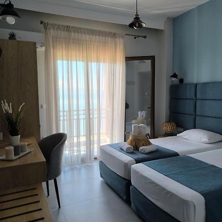Maria Rooms To Let Ouranoupoli Exterior foto